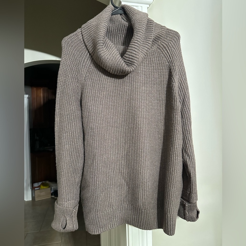 WOMEN’S MARKET & SPRUCE COWL NECK SWEATER